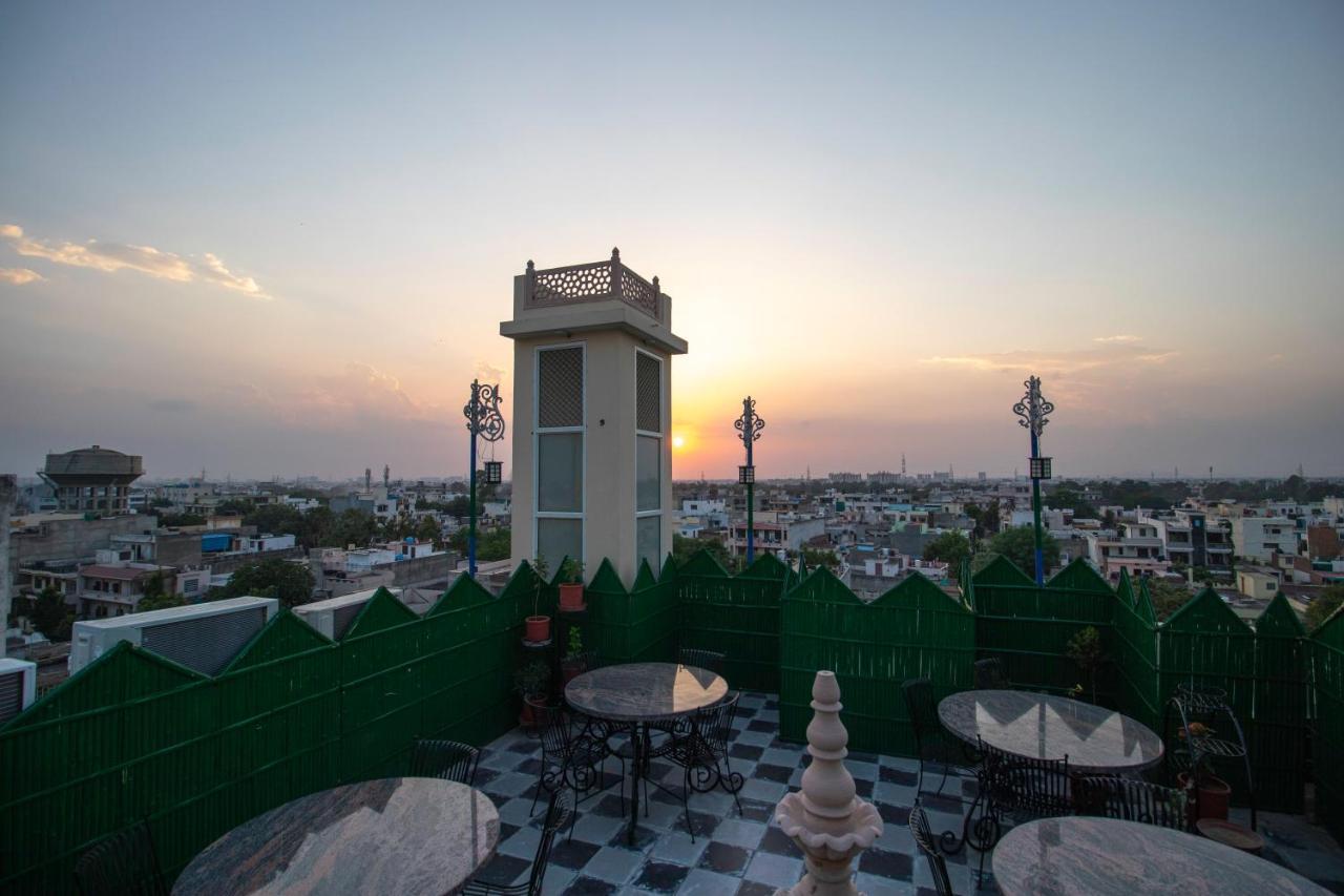 Hotel Aayat Palace Jaipur Eksteriør bilde